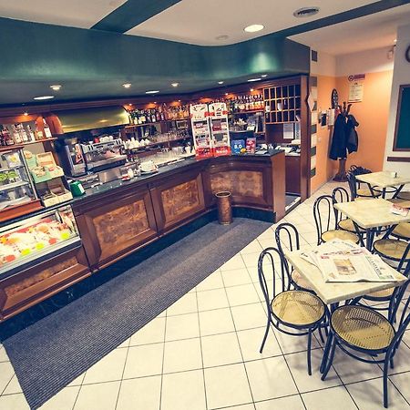 Hotel La Gaietta Millesimo Zewnętrze zdjęcie