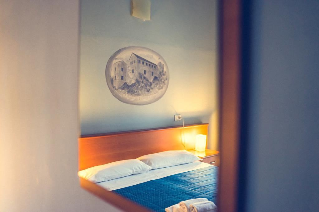 Hotel La Gaietta Millesimo Zewnętrze zdjęcie
